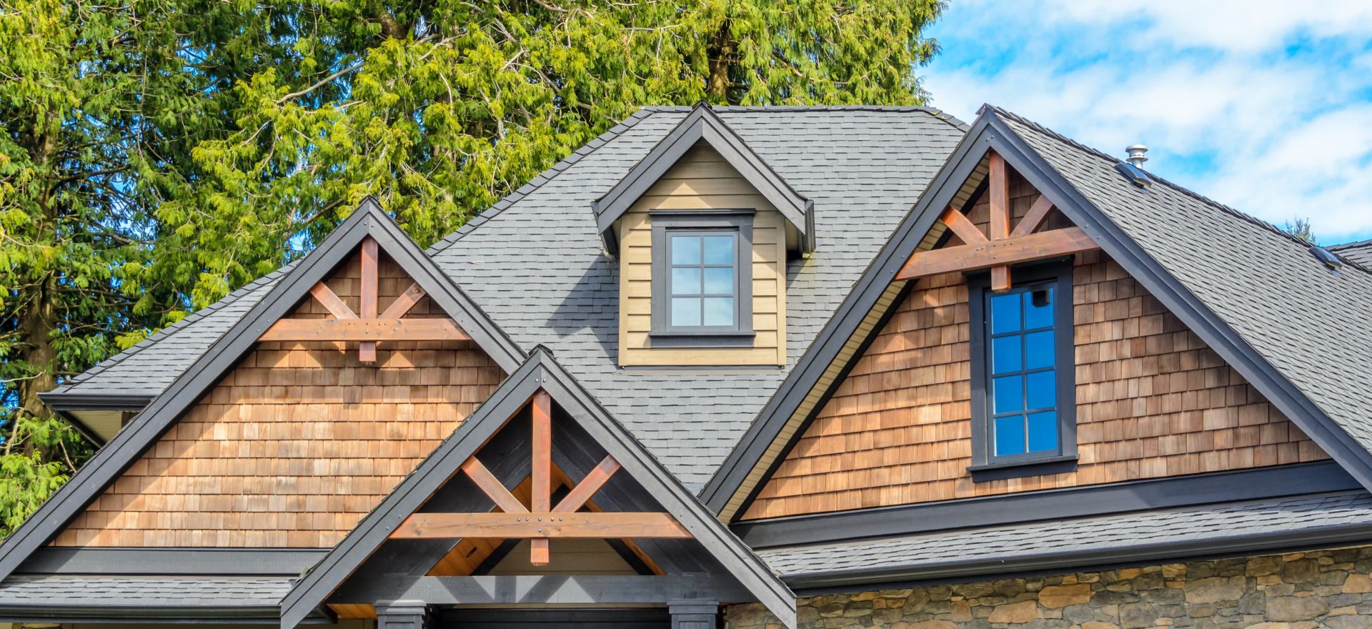 Matthew Roofing and Siding LLC